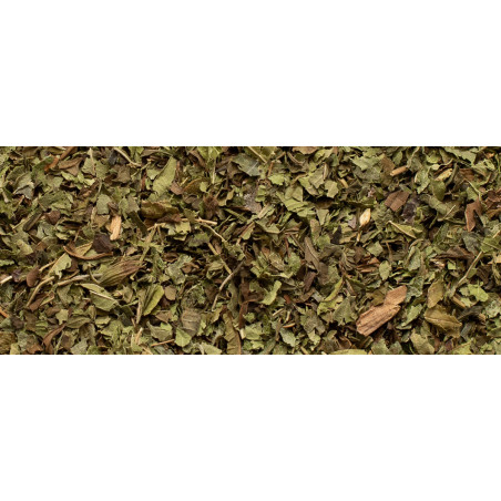 Tisane bio digestive de verveine, menthe et mélisse.