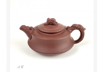Yixing terra cotta teapot...